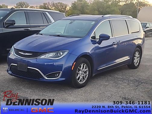 2020 Chrysler Pacifica Touring L