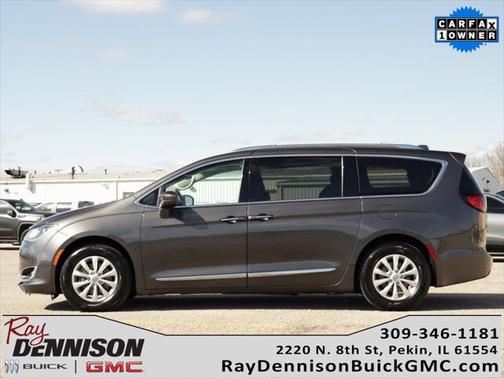 2018 Chrysler Pacifica Touring-L