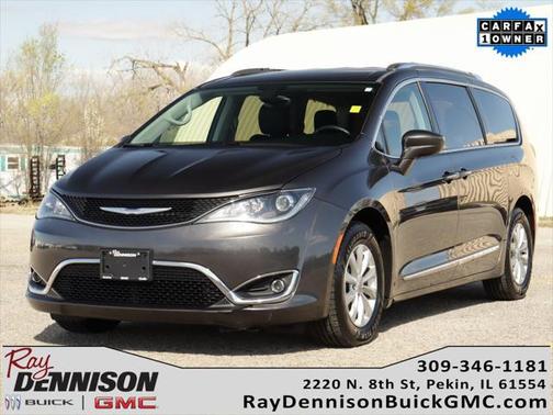 2018 Chrysler Pacifica Touring-L
