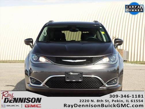 2018 Chrysler Pacifica Touring-L