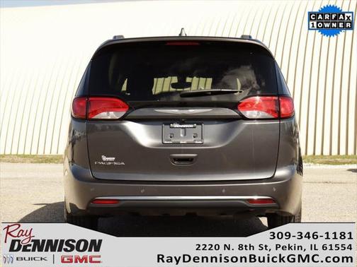 2018 Chrysler Pacifica Touring-L