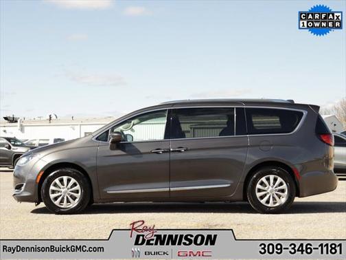 2018 Chrysler Pacifica Touring-L