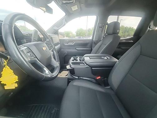 Black 2024 Chevrolet Silverado 1500 LT