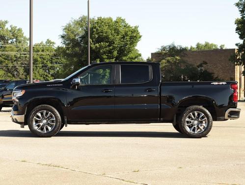 Black 2024 Chevrolet Silverado 1500 LT