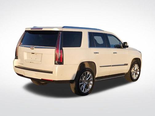 Crystal White Tricoat 2018 Cadillac Escalade Luxury
