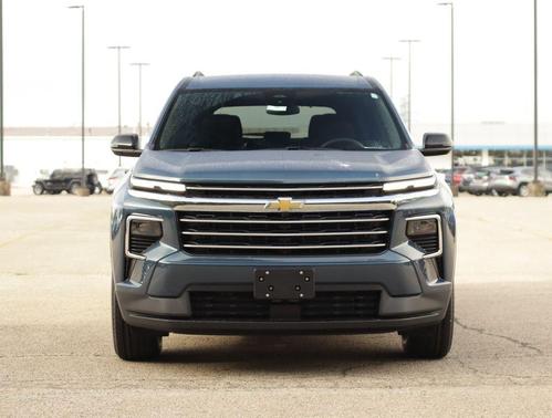 Lakeshore Blue Metallic 2026 Chevrolet Traverse LT