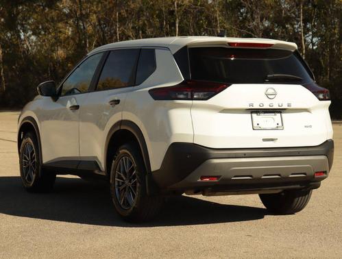 2022 Nissan Rogue S