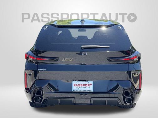Black Sapphire Metallic 2023 BMW XM Base