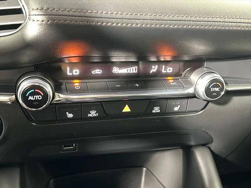 2019 Mazda Mazda3 FWD w/Preferred Package