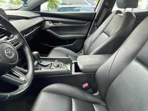 2019 Mazda Mazda3 FWD w/Preferred Package