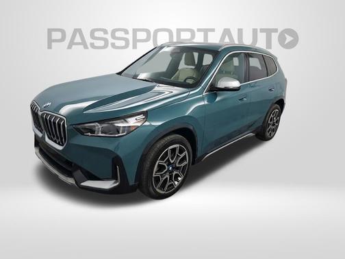 Cape York Green Metallic 2024 BMW X1 xDrive28i