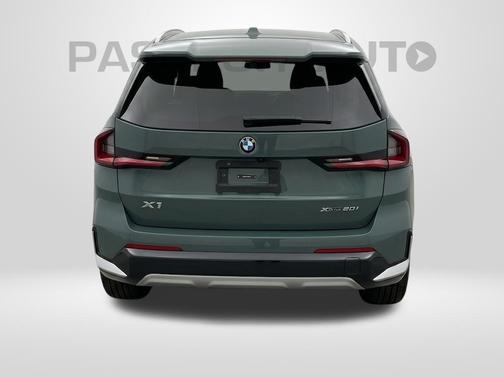 Cape York Green Metallic 2024 BMW X1 xDrive28i