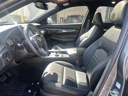 2022 INFINITI QX55 LUXE
