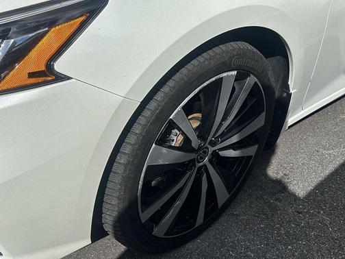 2021 Nissan Altima Platinum Intelligent AWD