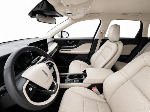 PRISTINE WHITE MET 3C 2023 Lincoln Corsair Standard