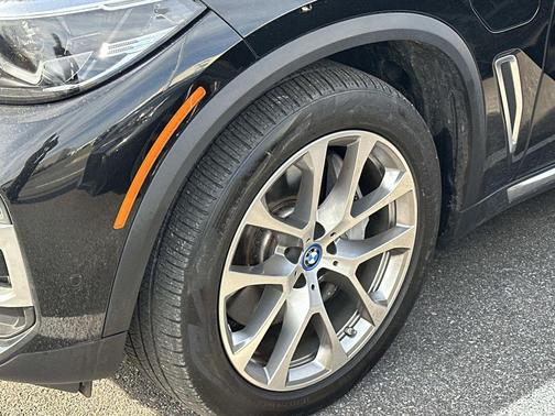 2023 BMW X5 PHEV xDrive45e