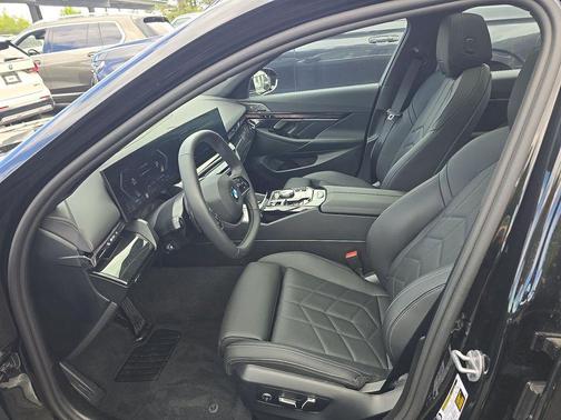 Black Sapphire Metallic 2026 BMW 540 xDrive
