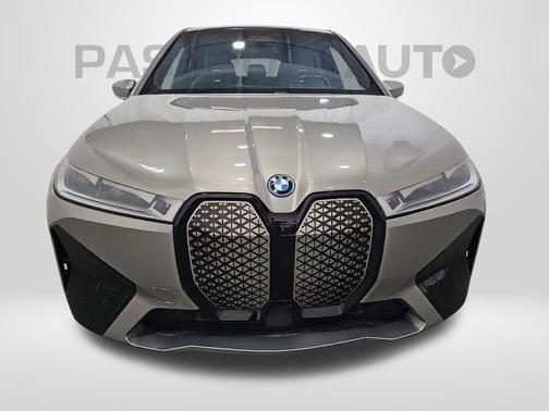 Oxide Grey Metallic 2023 BMW iX M60