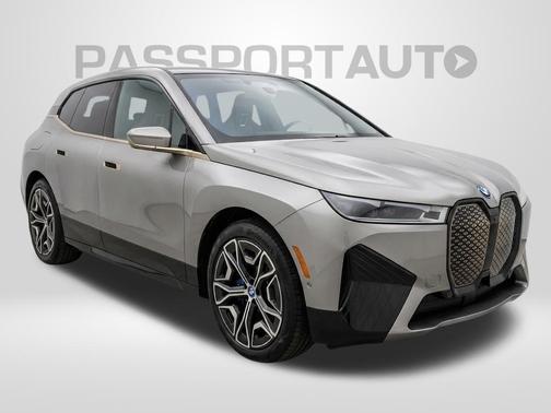 Oxide Grey Metallic 2023 BMW iX M60