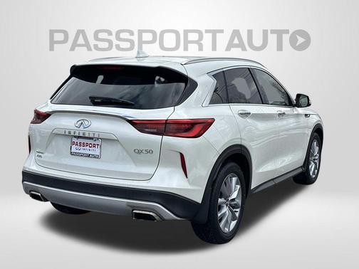 2021 INFINITI QX50 LUXE AWD