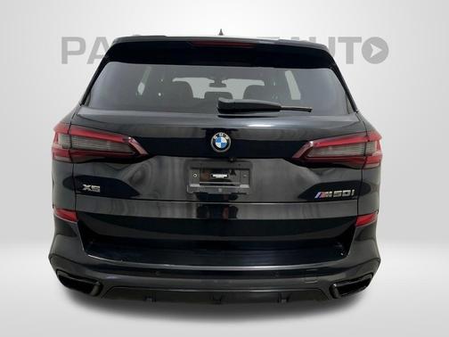 Black Sapphire Metallic 2022 BMW X5 M50i
