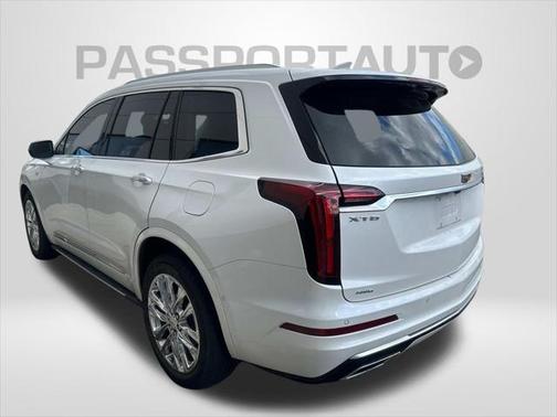2022 Cadillac XT6 Premium Luxury AWD