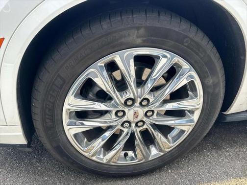2022 Cadillac XT6 Premium Luxury AWD