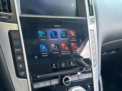 2024 INFINITI Q50 3.0t LUXE