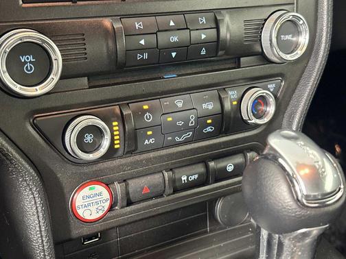 2017 Ford Mustang EcoBoost