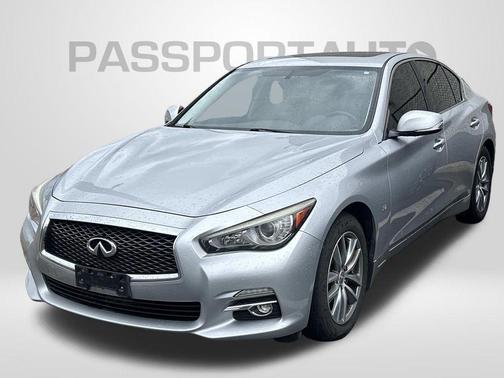 2015 INFINITI Q50 Premium