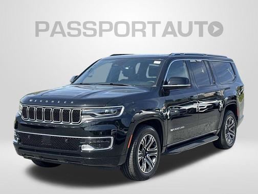 Diamond Black Crystal Pearlcoat 2023 Jeep Wagoneer L Series I 4x4
