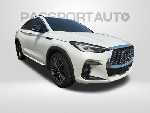 Majestic White 2023 INFINITI QX55 LUXE