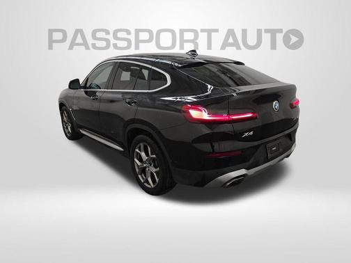 2023 BMW X4 xDrive30i