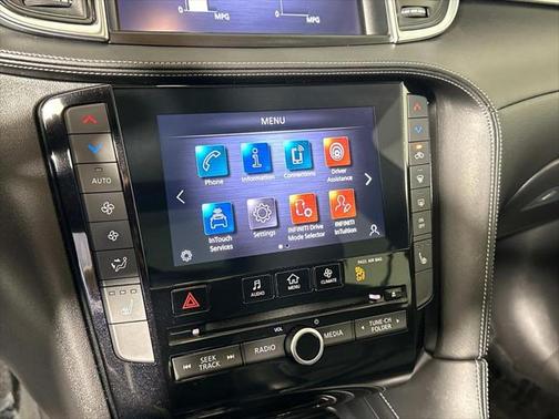 2022 INFINITI QX50 LUXE AWD