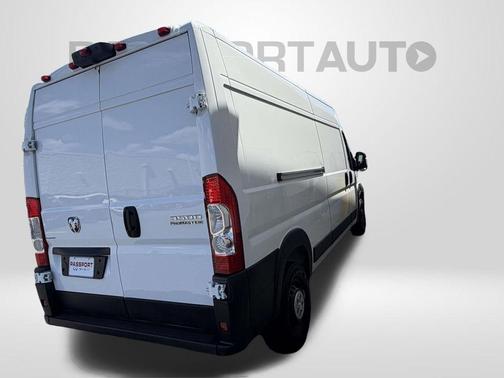 Bright White Clearcoat 2025 RAM ProMaster 3500 High Roof