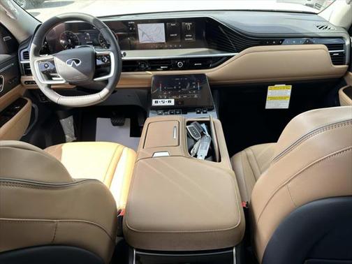 2025 INFINITI QX80 Luxe