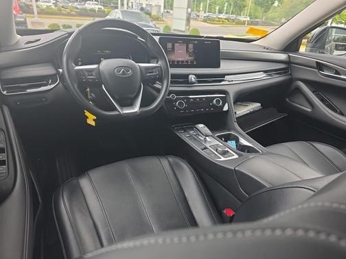 Mineral Black 2023 INFINITI QX60 Luxe