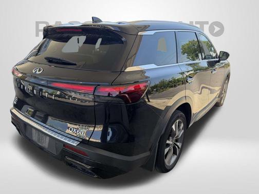 Mineral Black 2023 INFINITI QX60 Luxe