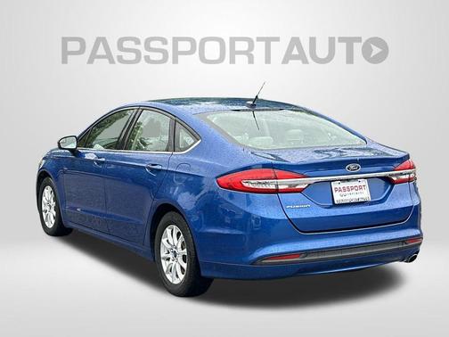 BLUE LIGHTNING 2017 Ford Fusion S