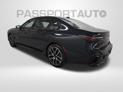 Carbon Black Metallic 2023 BMW 760 i xDrive