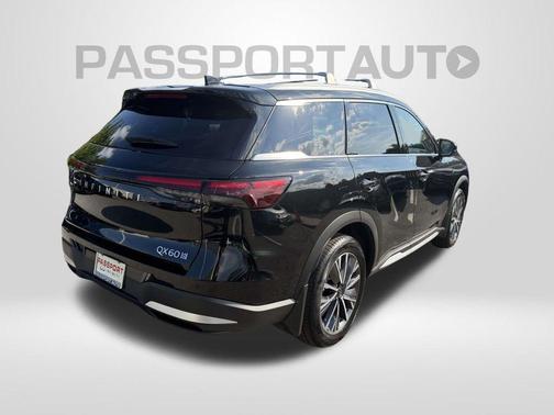 Mineral Black 2026 INFINITI QX60 LUXE AWD