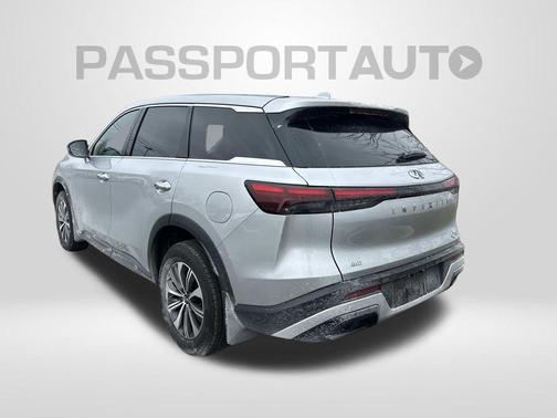 2023 INFINITI QX60 Pure