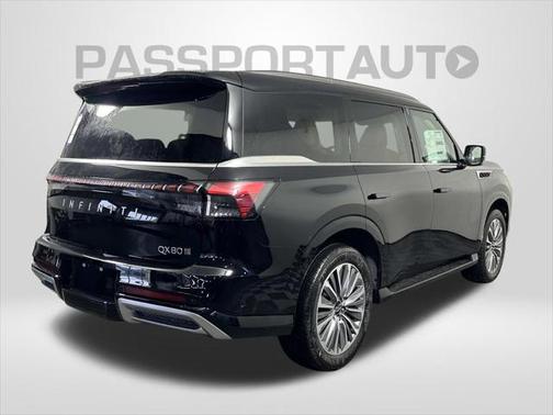2025 INFINITI QX80 Luxe