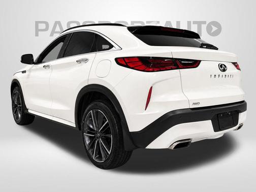 Majestic White 2023 INFINITI QX55 LUXE