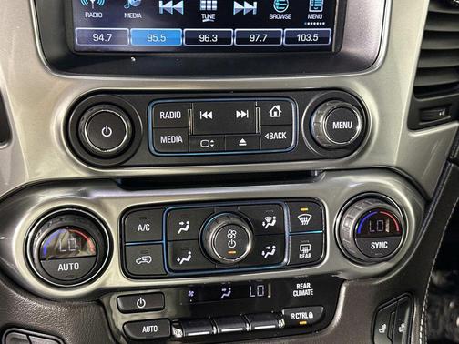 2019 Chevrolet Suburban LT