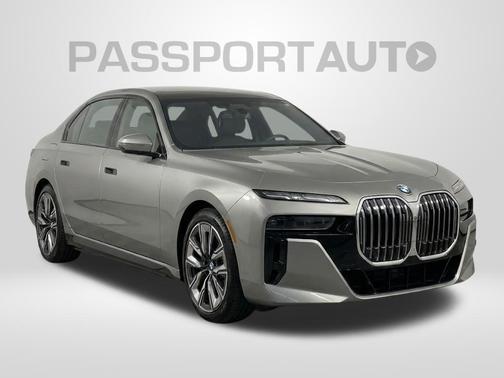 Oxide Grey Metallic 2023 BMW 740 i
