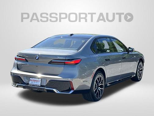 Oxide Grey Metallic 2023 BMW 740 i
