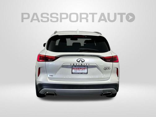 2021 INFINITI QX50 LUXE AWD