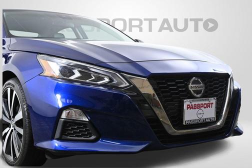 2021 Nissan Altima SR FWD