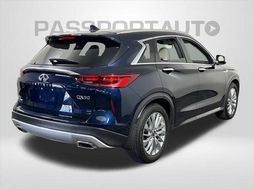 2023 INFINITI QX50 LUXE AWD